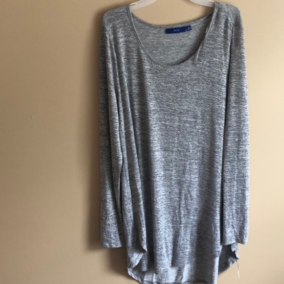 Top - Picture 1 of 3